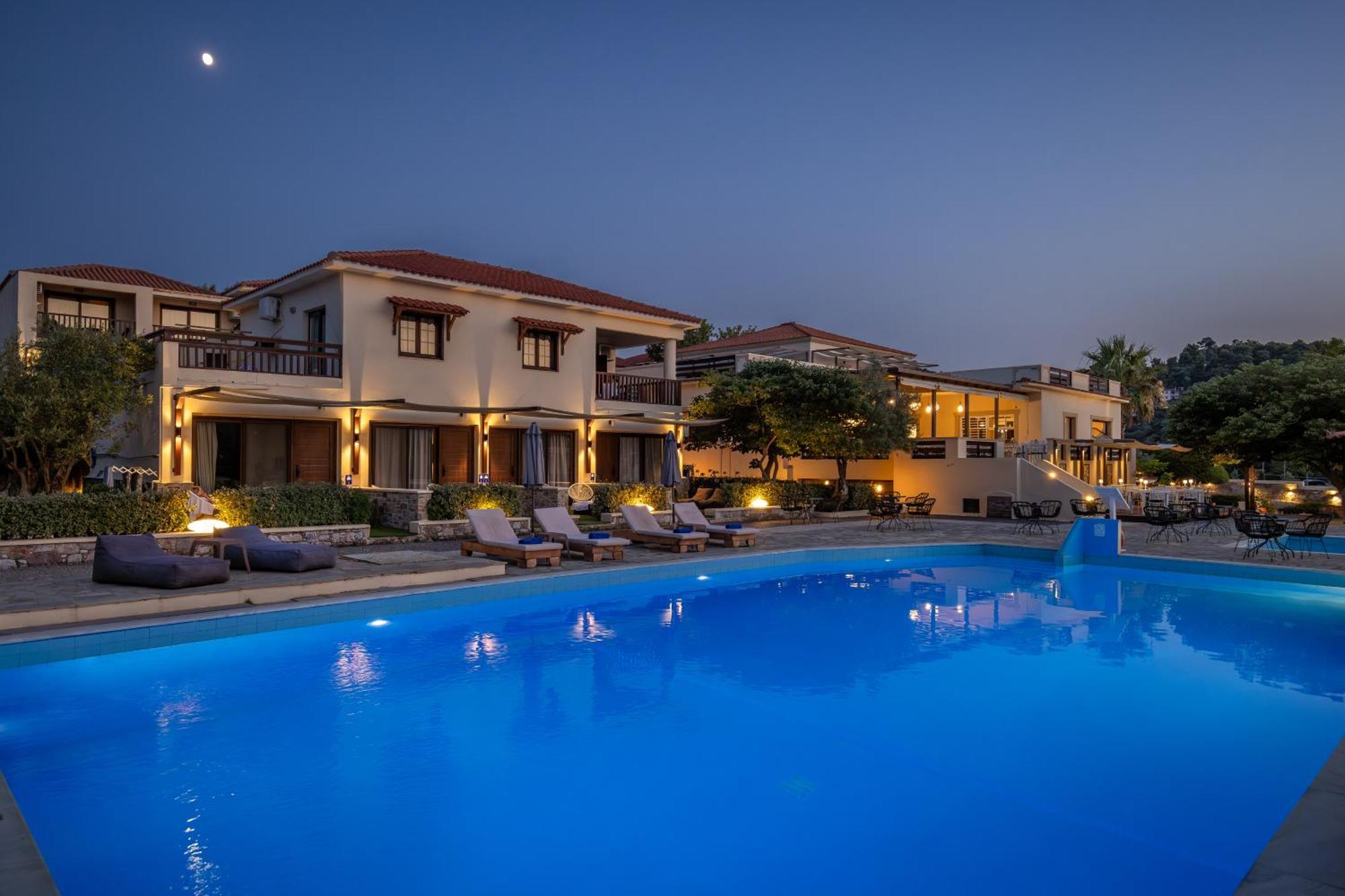Skopelos Holidays Hotel & Spa Buitenkant foto